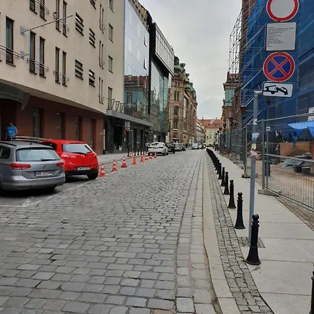 Kawalerka Na Laciarskiej * Wrocław